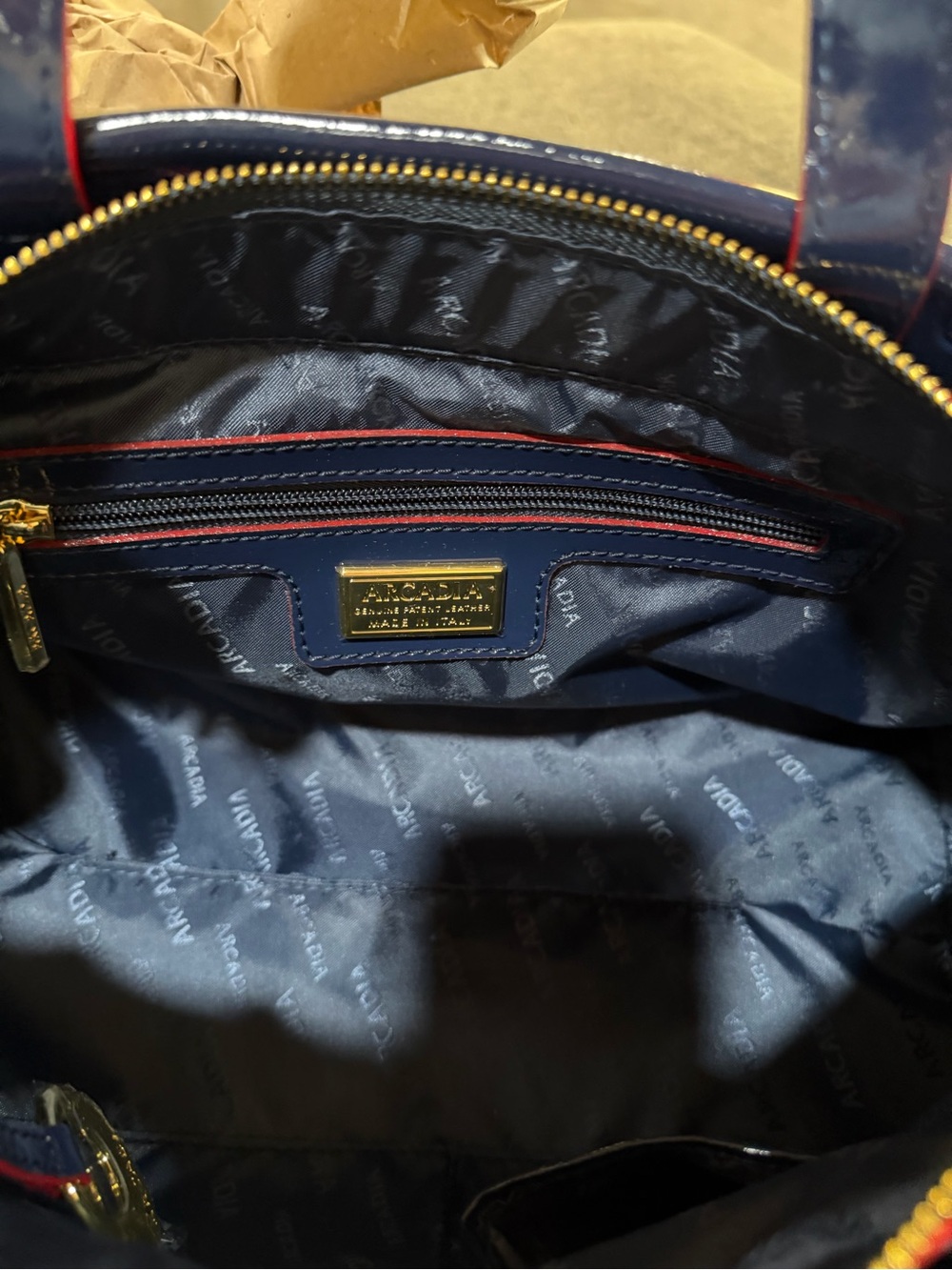 Arcadia Navy Patent Tote with Red-Trim Handles NWT - Picture 8 of 15
